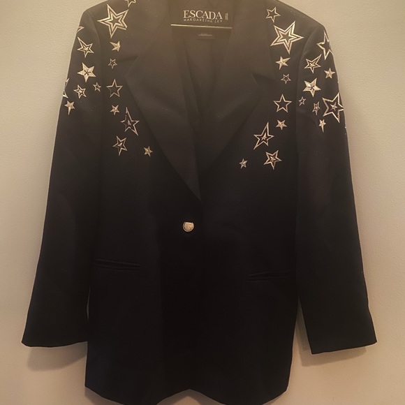 Escada Virgin Wool Blazer. Blue. Embroidered Accent & Pointed Collar. - Picture 7 of 7